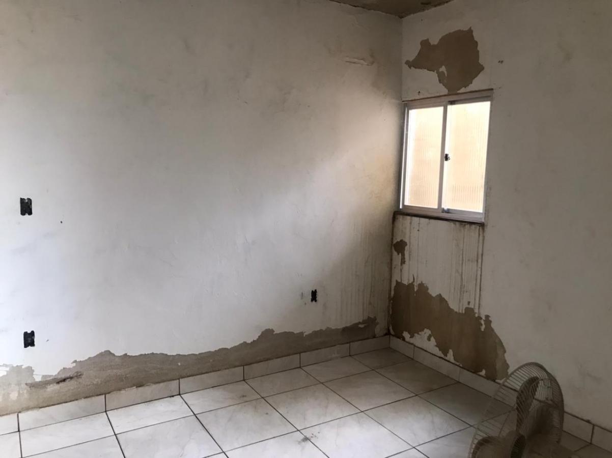 Casa à venda com 3 quartos, 250m² - Foto 11