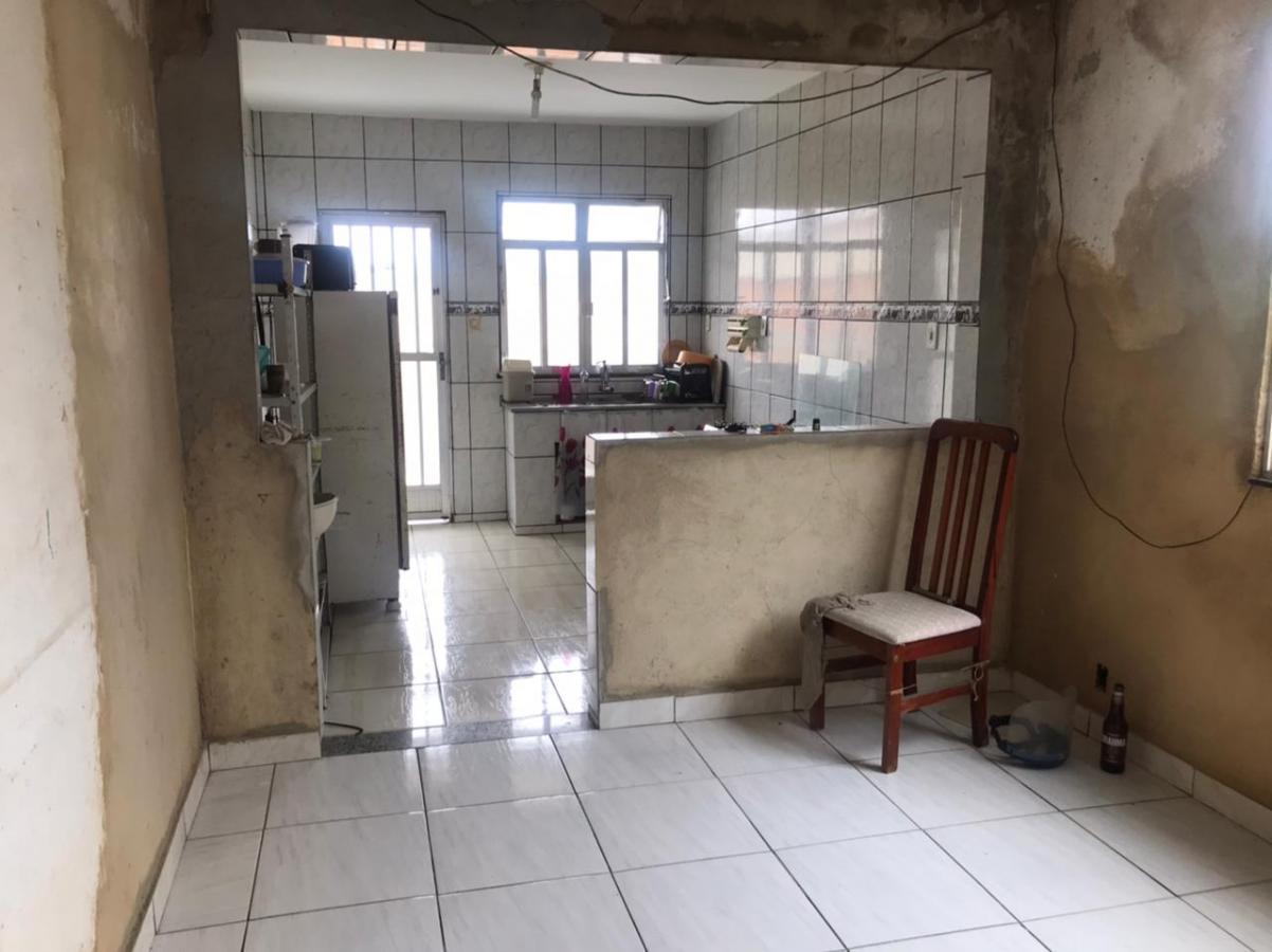 Casa à venda com 3 quartos, 250m² - Foto 12