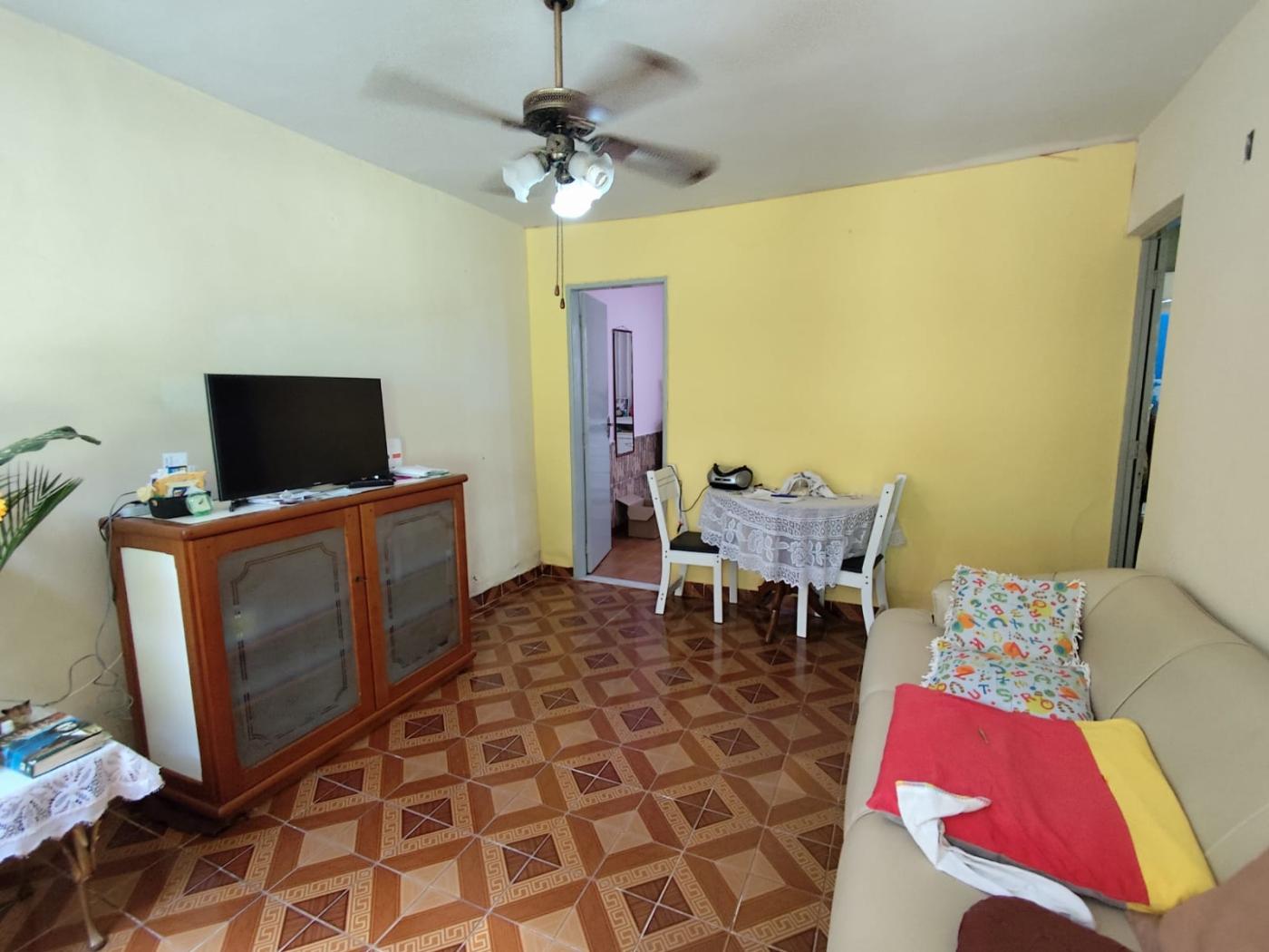Casa para alugar com 2 quartos, 128m² - Foto 5