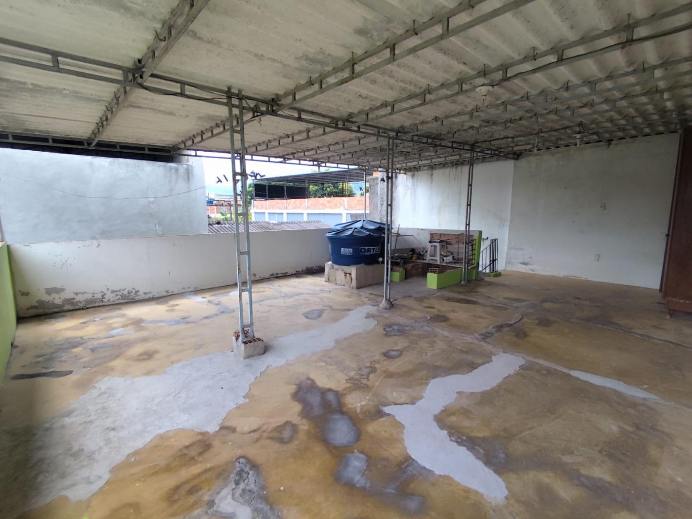 Casa para alugar com 2 quartos, 128m² - Foto 12