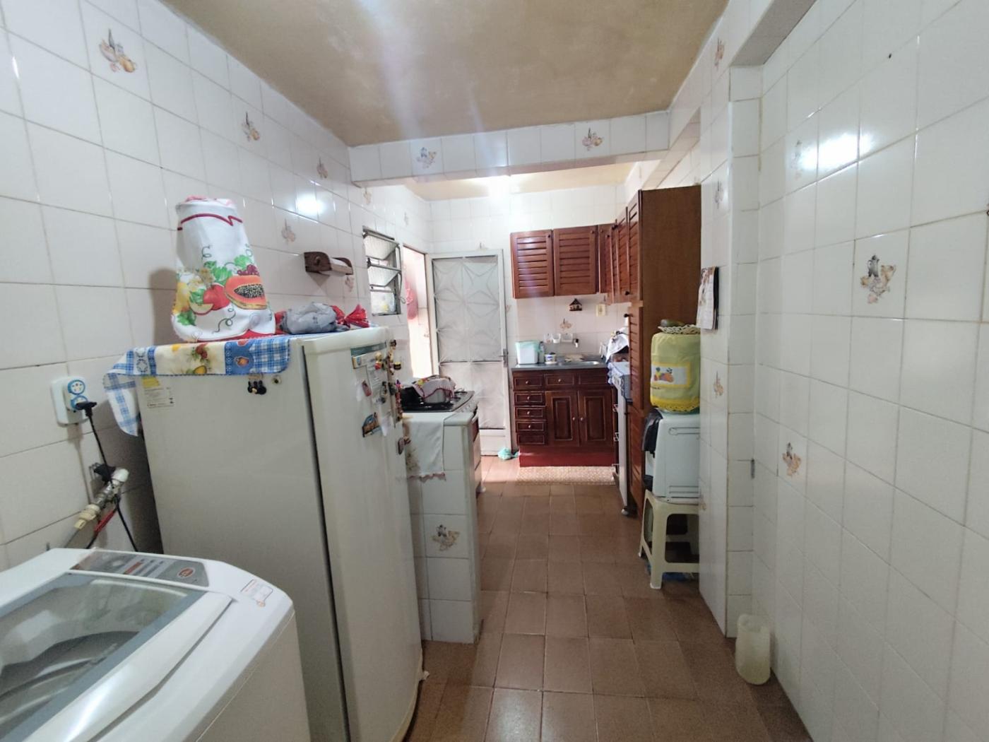 Casa para alugar com 2 quartos, 128m² - Foto 16