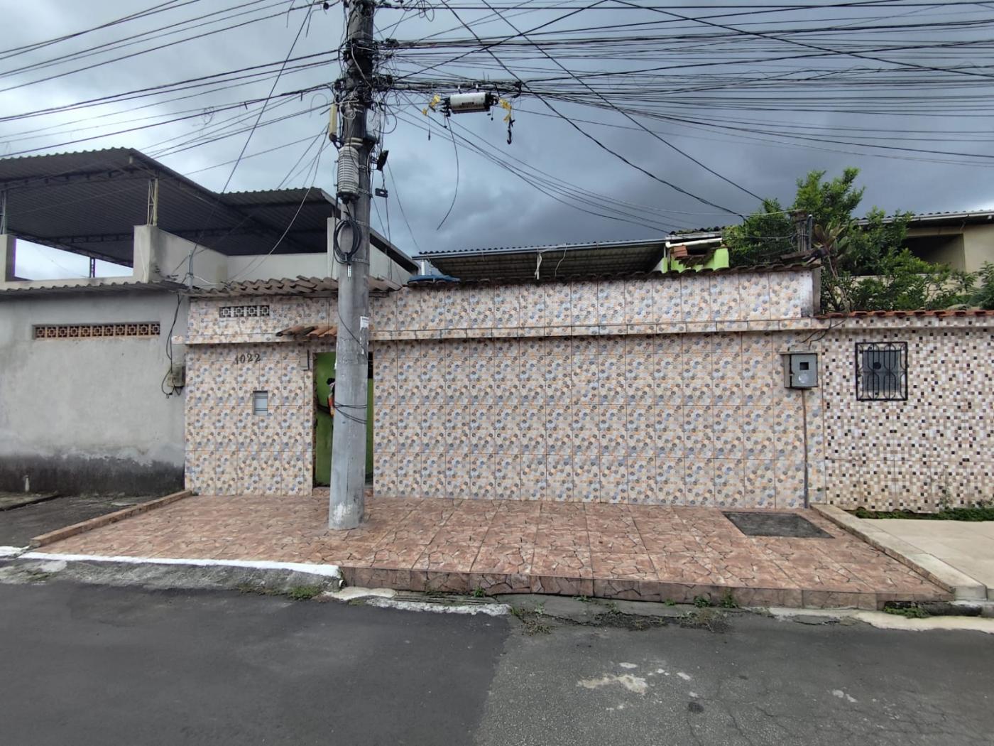 Casa para alugar com 2 quartos, 128m² - Foto 1