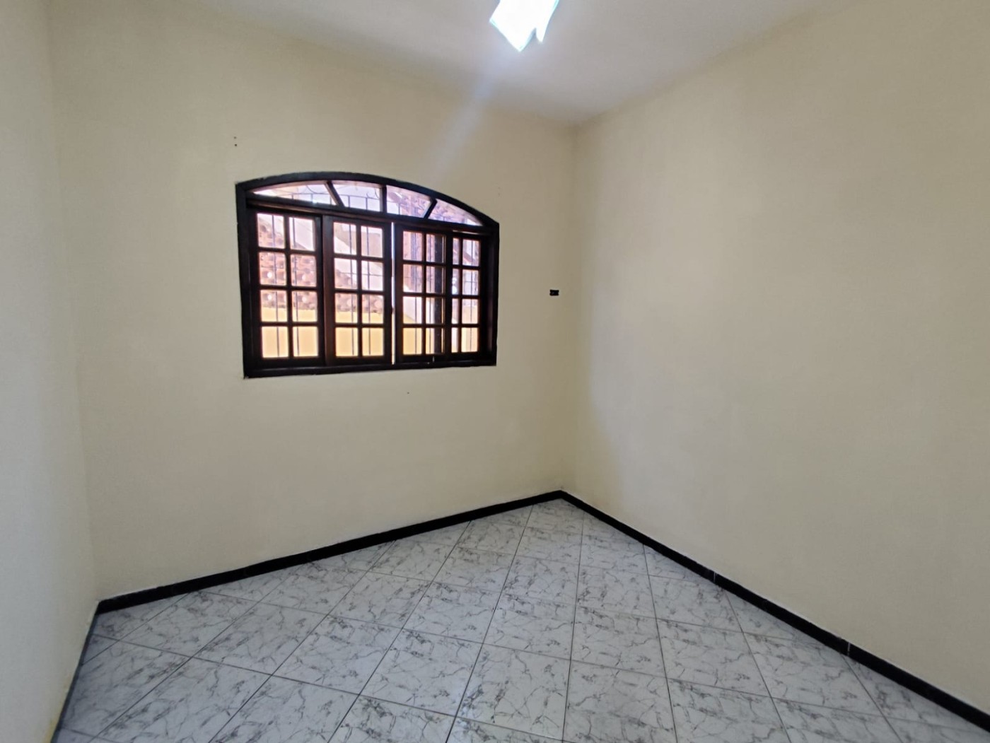 Casa à venda com 3 quartos, 300m² - Foto 12