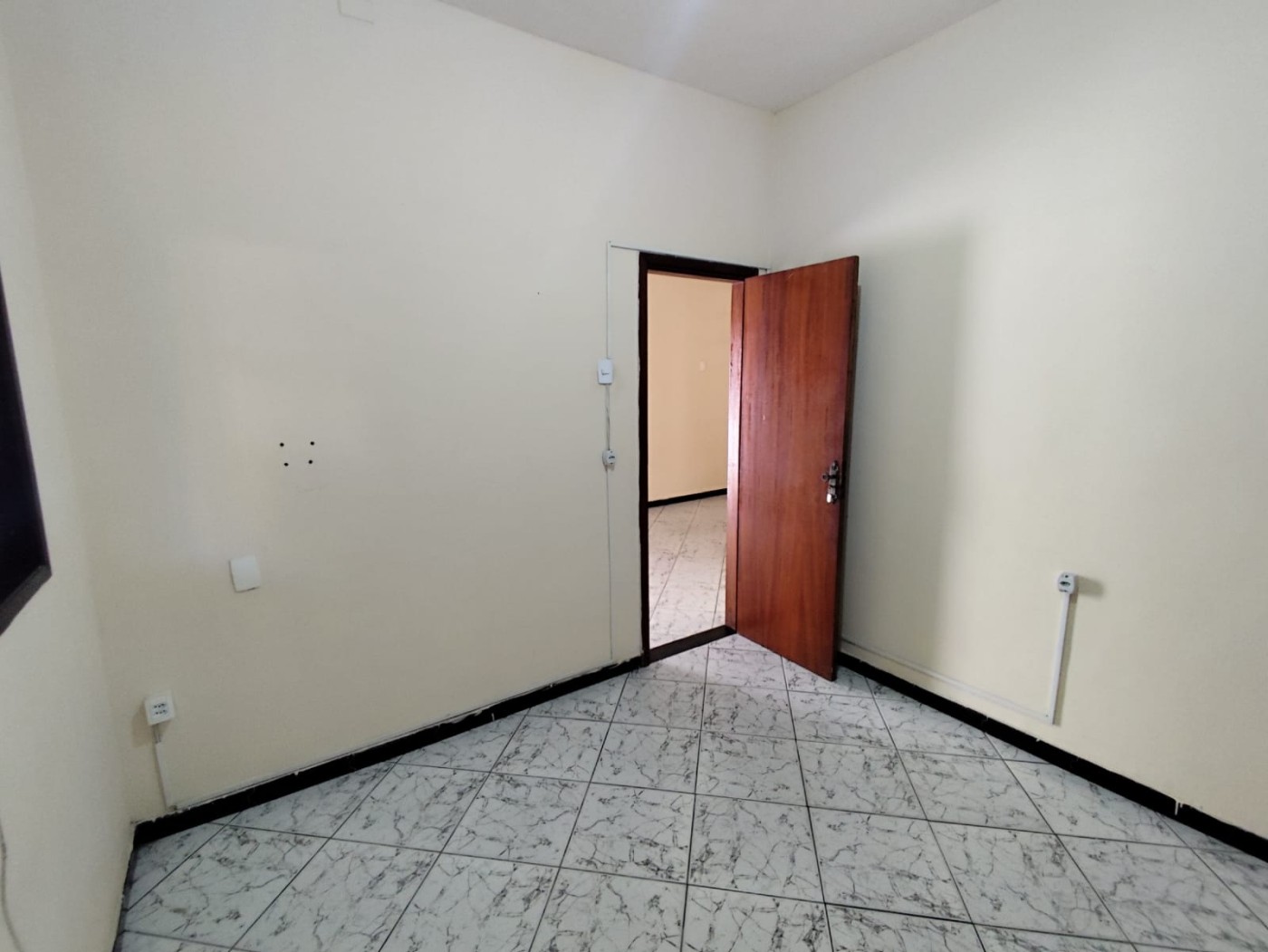 Casa à venda com 3 quartos, 300m² - Foto 13