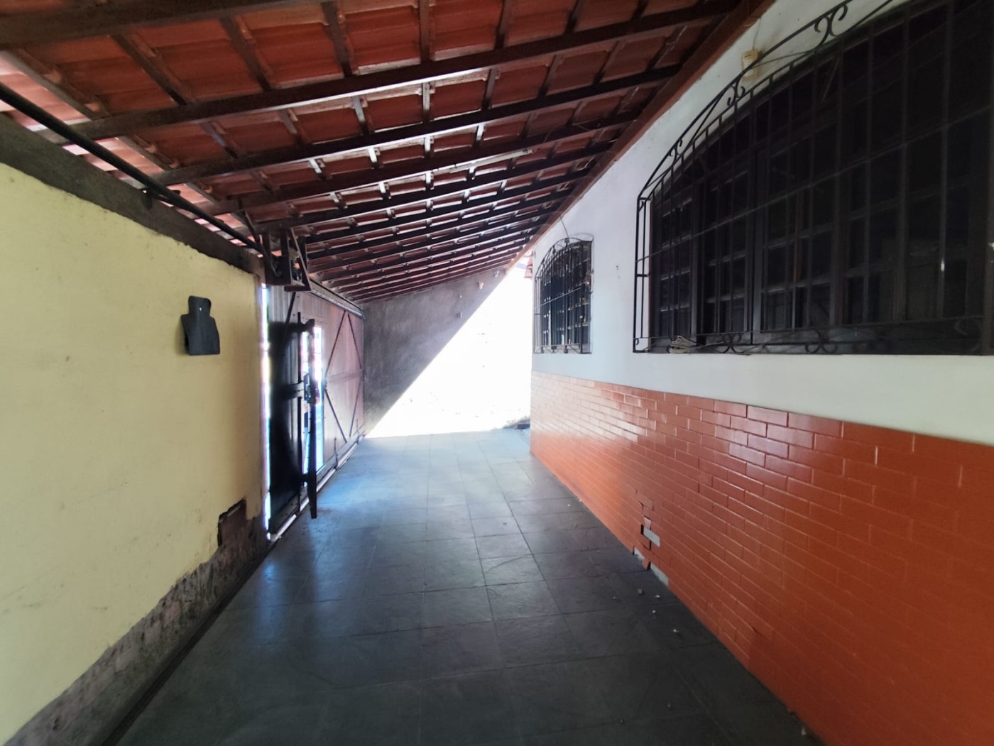 Casa à venda com 3 quartos, 300m² - Foto 6