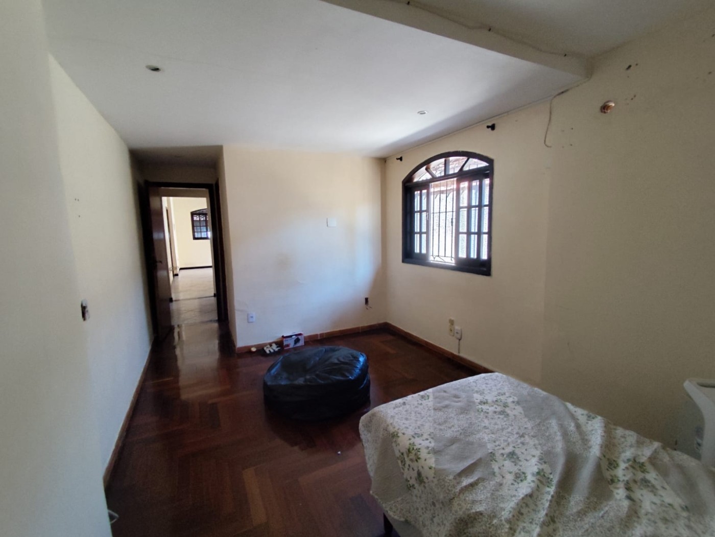 Casa à venda com 3 quartos, 300m² - Foto 19