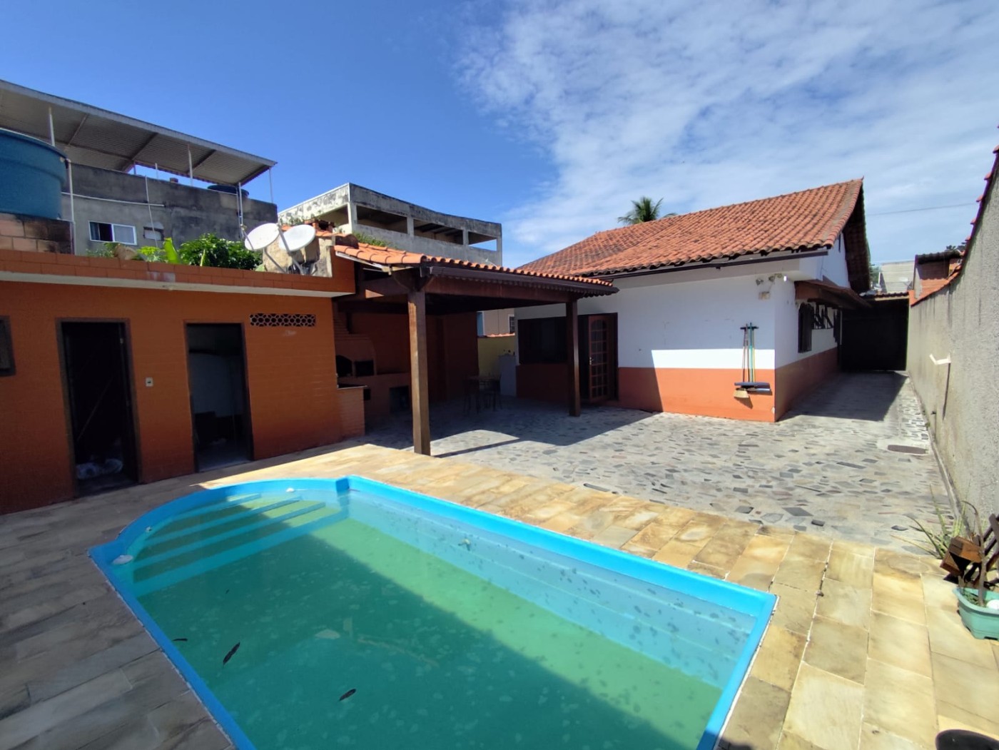 Casa à venda com 3 quartos, 300m² - Foto 25