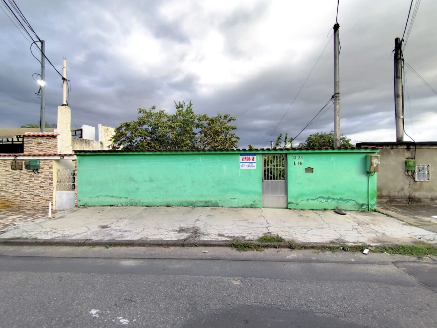 Casa à venda com 1 quarto, 250m² - Foto 3