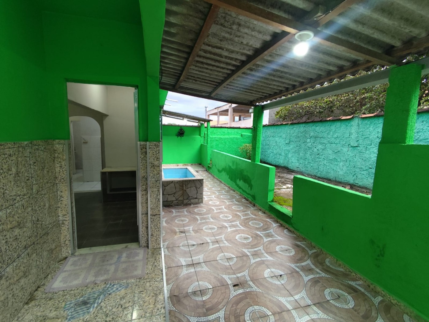 Casa à venda com 1 quarto, 250m² - Foto 9