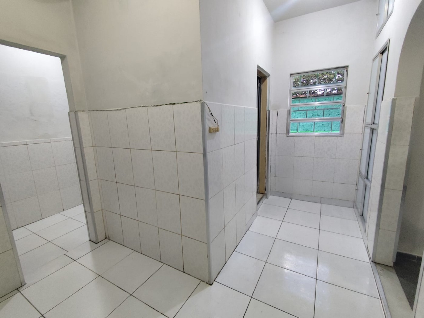 Casa à venda com 1 quarto, 250m² - Foto 18