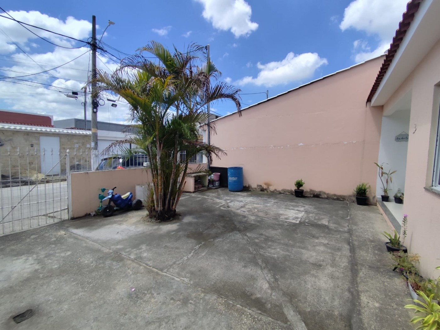 Casa à venda com 3 quartos, 200m² - Foto 6