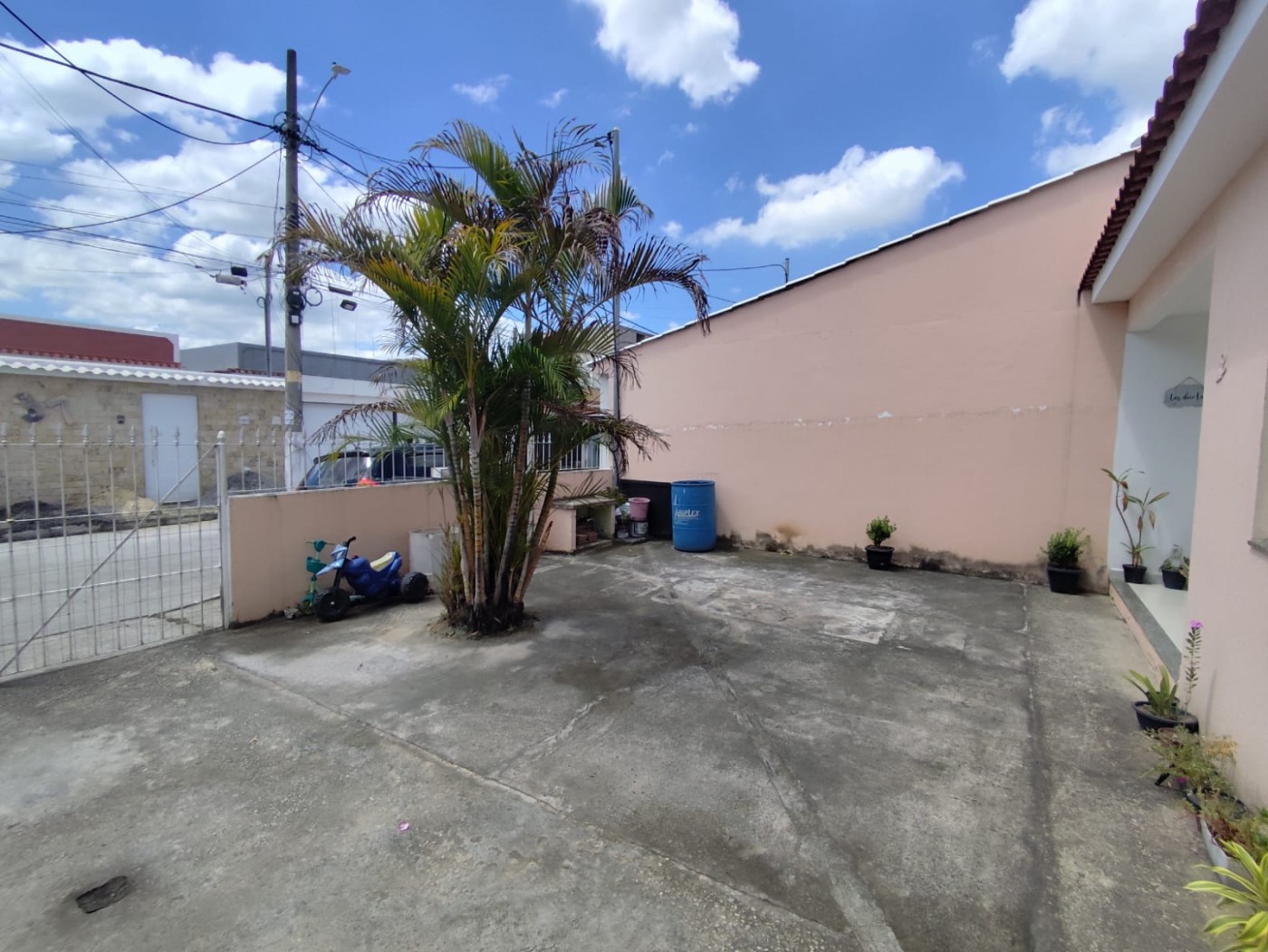 Casa à venda com 3 quartos, 200m² - Foto 5