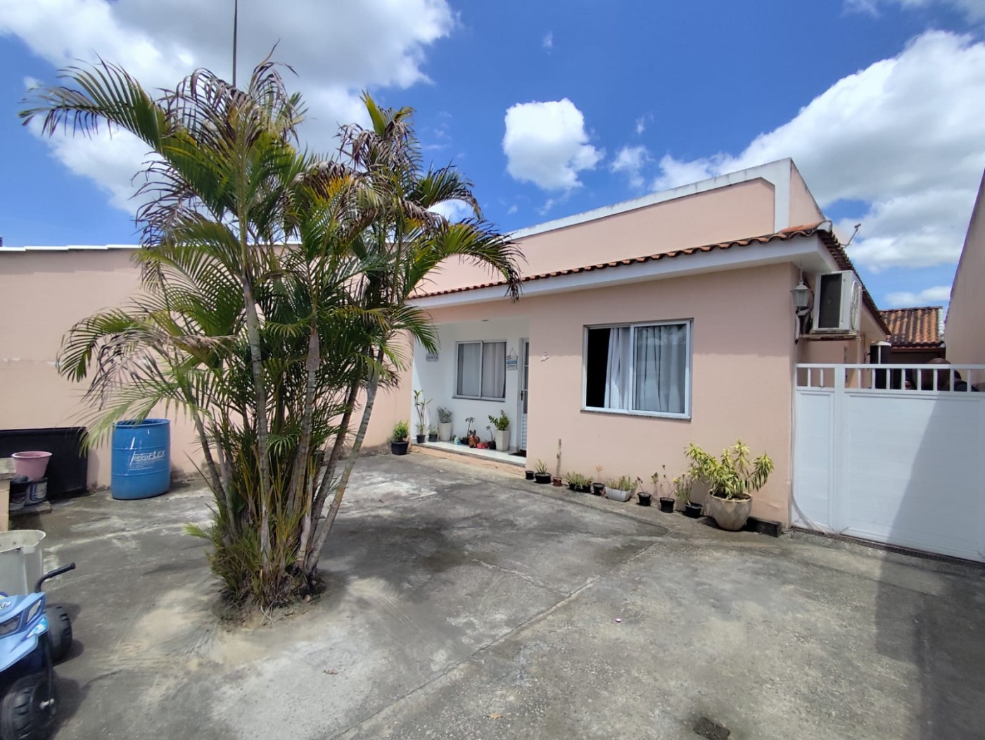 Casa à venda com 3 quartos, 200m² - Foto 7