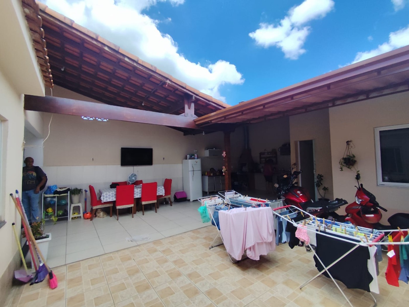 Casa à venda com 3 quartos, 200m² - Foto 18