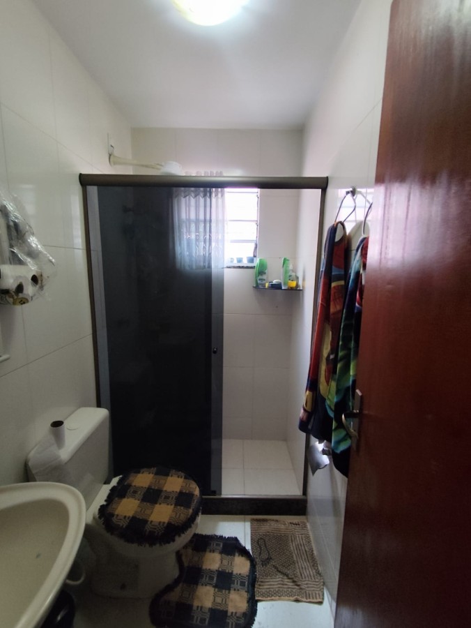 Casa à venda com 3 quartos, 200m² - Foto 23