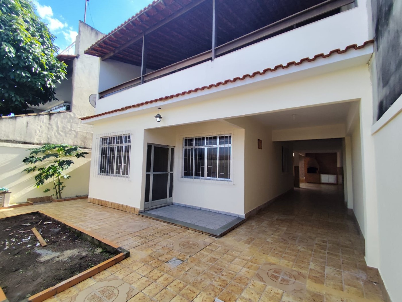 Casa à venda com 3 quartos, 220m² - Foto 7