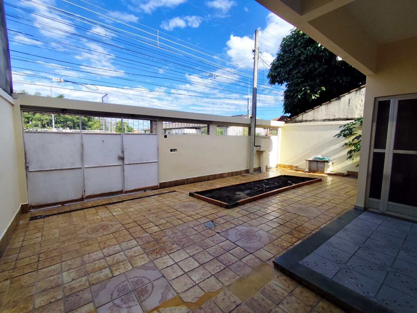Casa à venda com 3 quartos, 220m² - Foto 9
