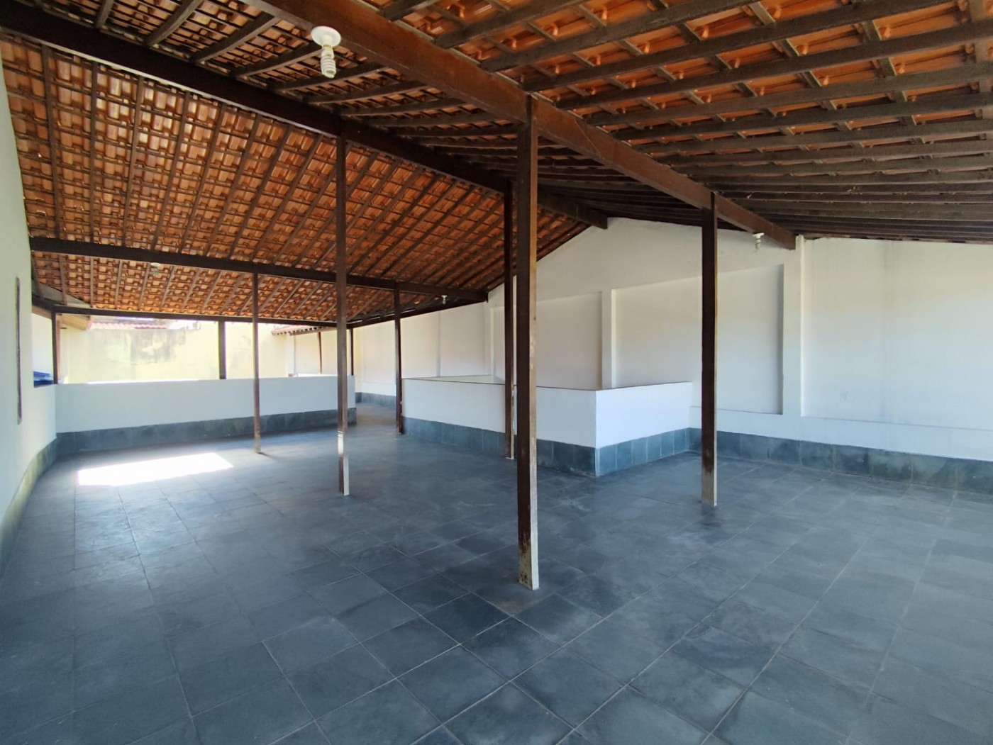 Casa à venda com 3 quartos, 220m² - Foto 46