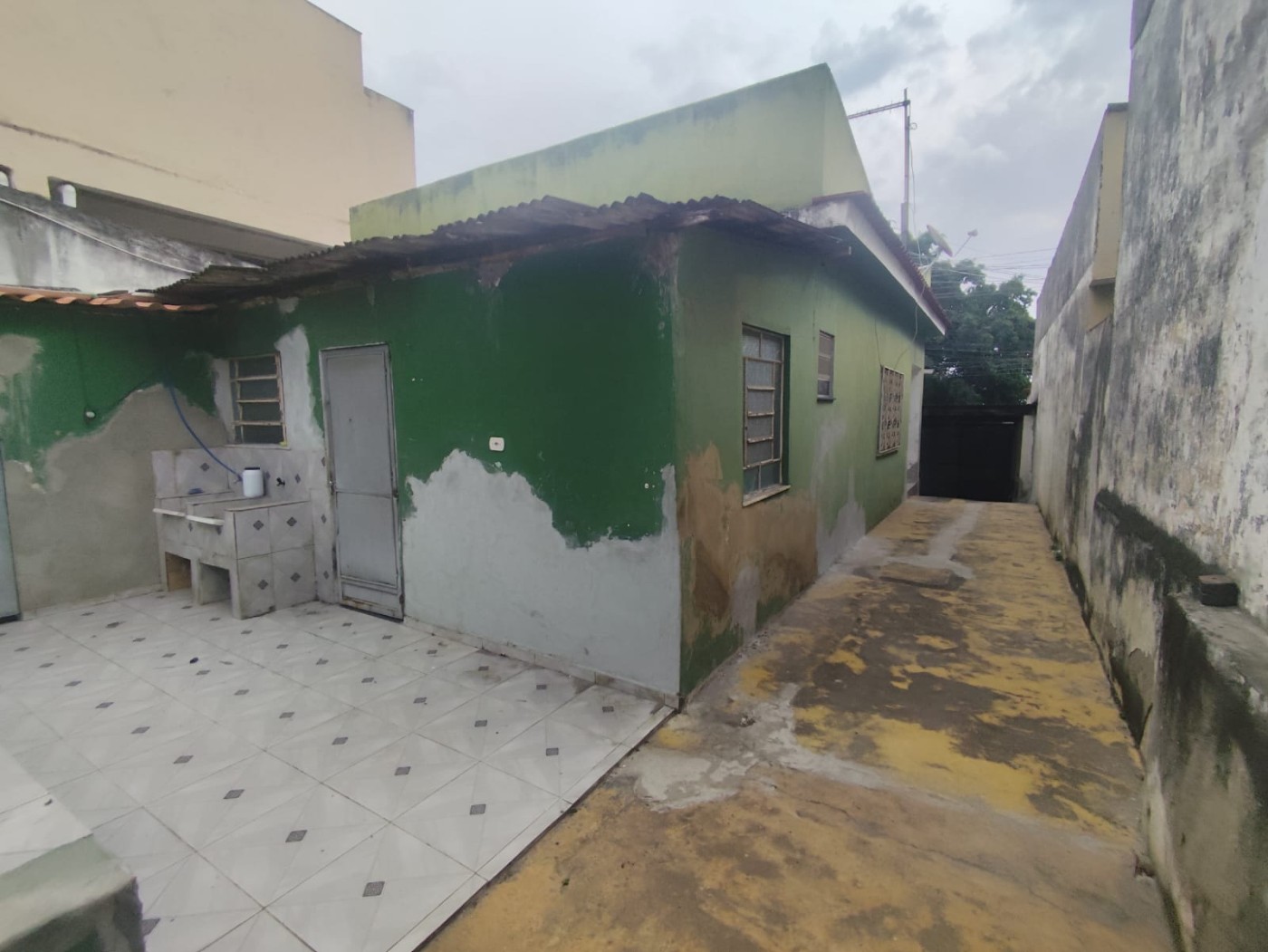 Casa à venda com 2 quartos, 317m² - Foto 13